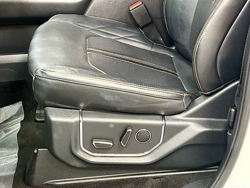 Used 2022 Ford Expedition Max Platinum AWD/4WD image 20