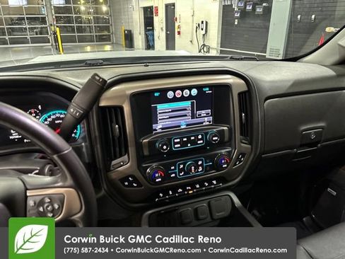 Used 2018 GMC Sierra 2500 Denali w/ Duramax Plus Package AWD/4WD image 22