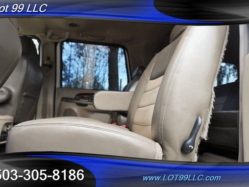 Used 2004 Ford Excursion Eddie Bauer RWD image 13