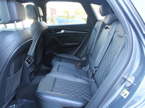 Used 2018 Audi SQ5 Premium Plus AWD/4WD image 27