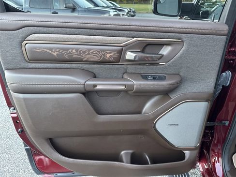 Used 2025 RAM 1500 Limited image 24