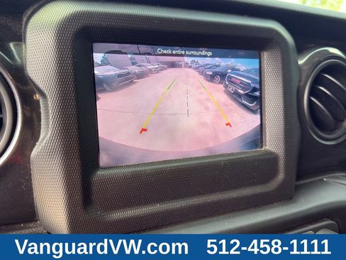 Used 2022 Jeep Wrangler Unlimited Sport AWD/4WD image 16