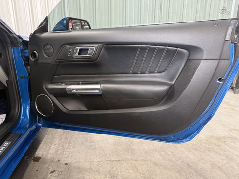 Used 2020 Ford Mustang GT Premium RWD image 7