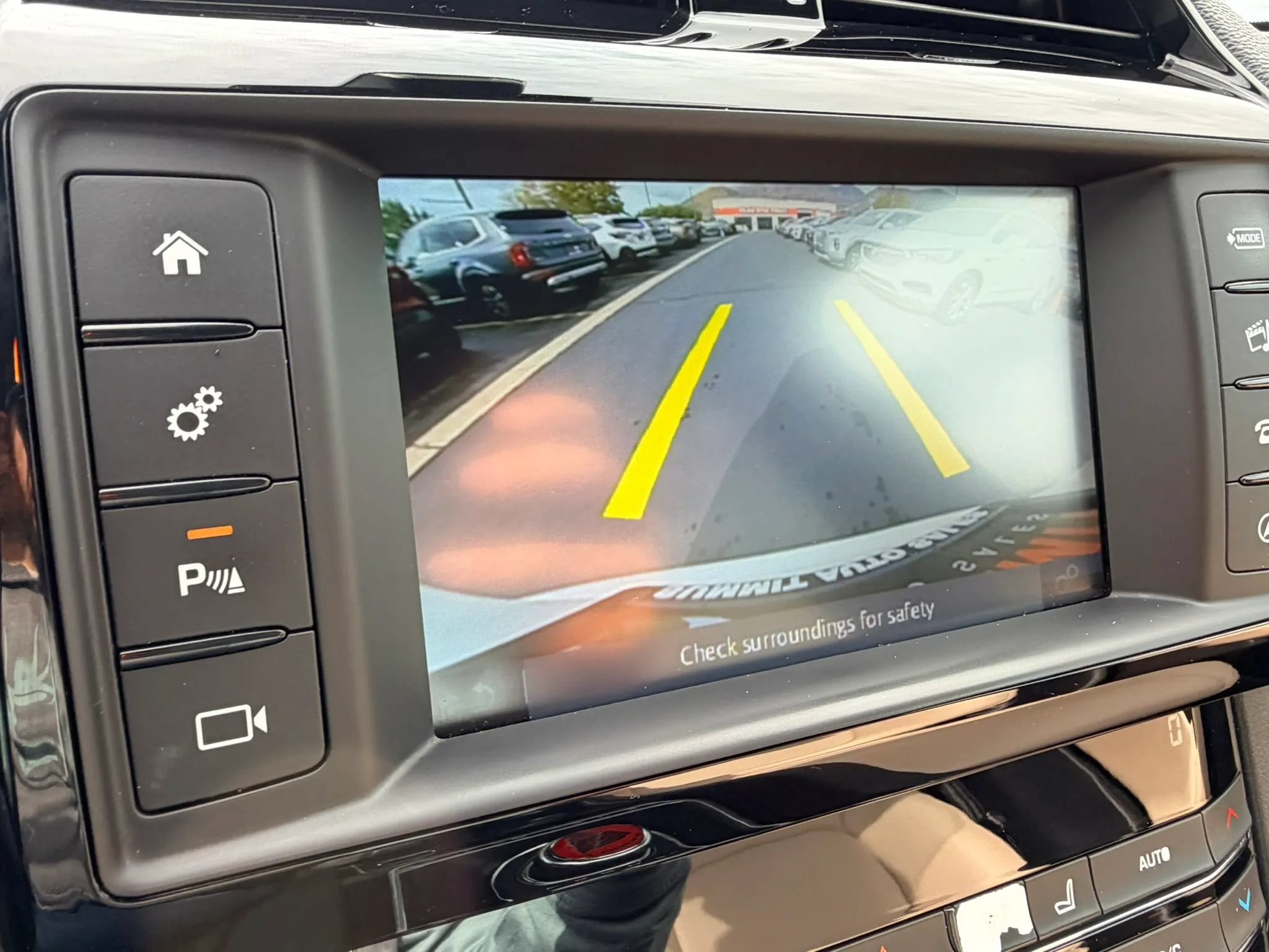 Used 2018 Jaguar F-PACE Premium AWD/4WD image 18