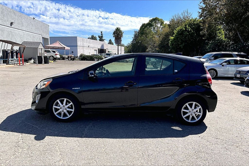 Used 2016 Toyota Prius C Three FWD image 8