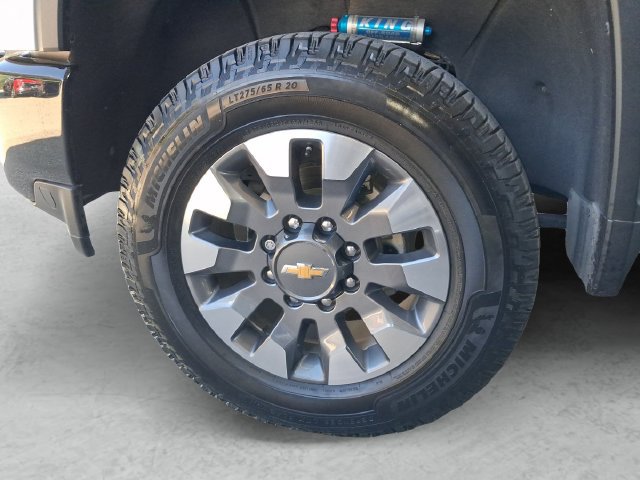 Used 2021 Chevrolet Silverado 2500 Custom w/ Custom Value Package AWD/4WD image 29