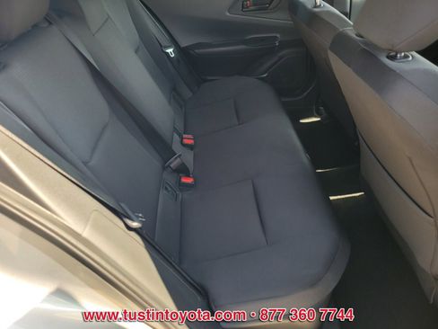 Used 2024 Toyota Prius LE image 7