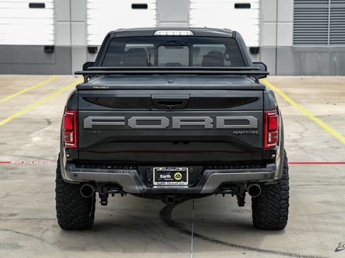Used 2019 Ford F150 Raptor w/ Equipment Group 802A Luxury AWD/4WD image 13