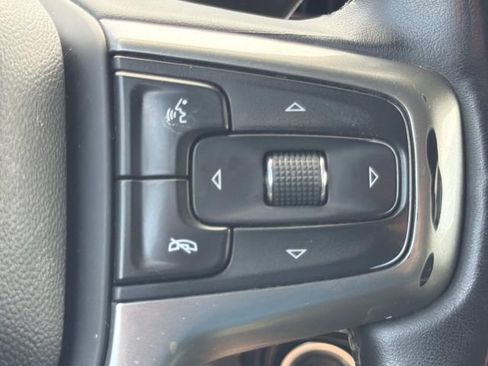 Used 2025 Chevrolet Silverado 2500 LT AWD/4WD image 30