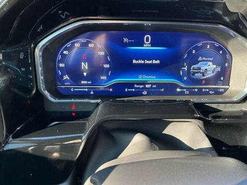 Used 2025 Chevrolet Silverado 1500 LT Trail Boss w/ LT Trail Boss Premium Package image 17