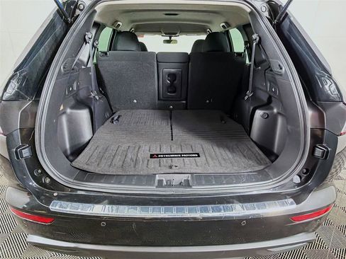 Used 2022 Mitsubishi Outlander ES AWD/4WD image 25