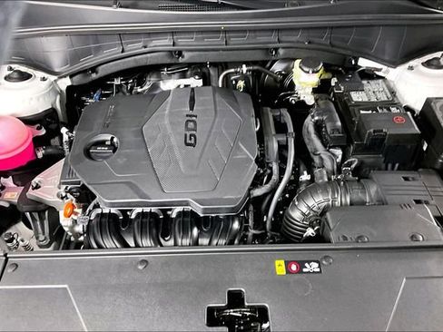 New 2026 Kia Sorento S image 2