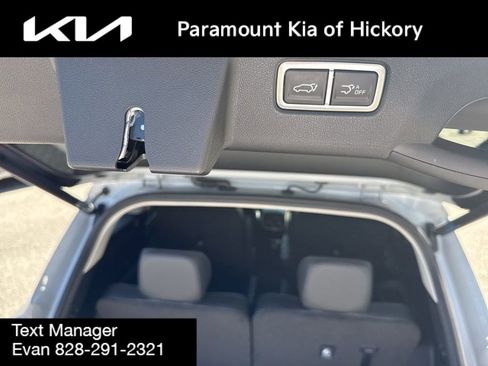 Used 2025 Kia Sorento SX FWD image 11