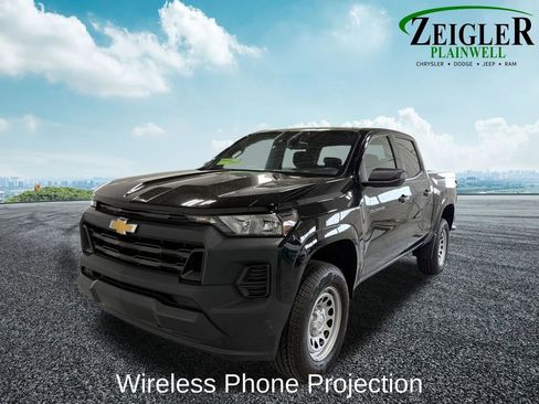 Used 2023 Chevrolet Colorado W/T image 10