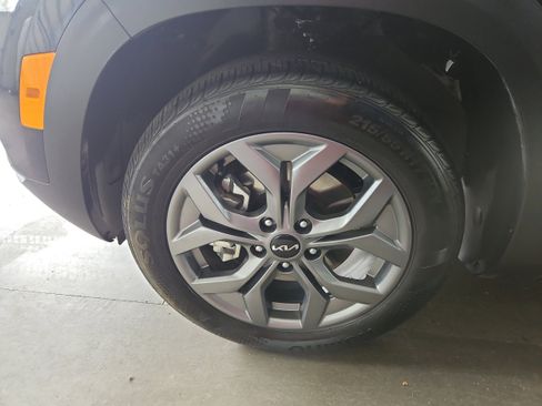 Used 2024 Kia Seltos LX AWD/4WD image 20