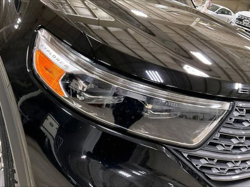 Certified 2023 Ford Explorer XLT w/ Equipment Group 202A image 27