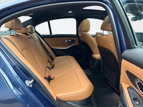 Used 2023 BMW 330i xDrive Sedan w/ Driving Assistance Package image 20