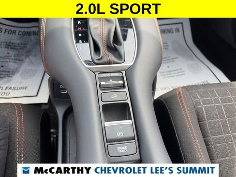 Used 2025 Honda HR-V Sport image 11