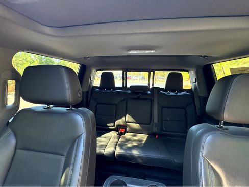 Used 2020 GMC Sierra 1500 SLT w/ SLT Premium Plus Package image 30