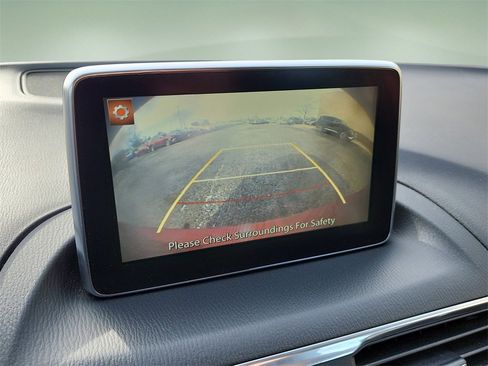 Used 2015 MAZDA MAZDA3 s Grand Touring image 24