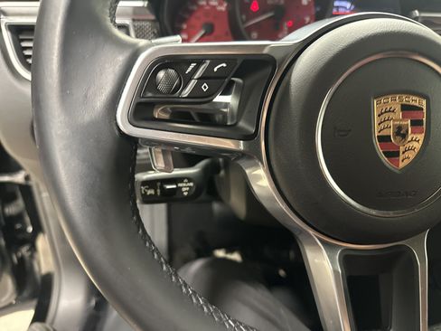 Used 2018 Porsche Macan GTS AWD/4WD image 19