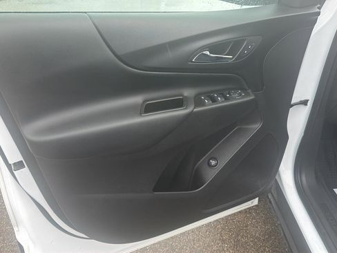 Used 2024 Chevrolet Equinox LT w/ LPO, Floor Liner Package AWD/4WD image 12