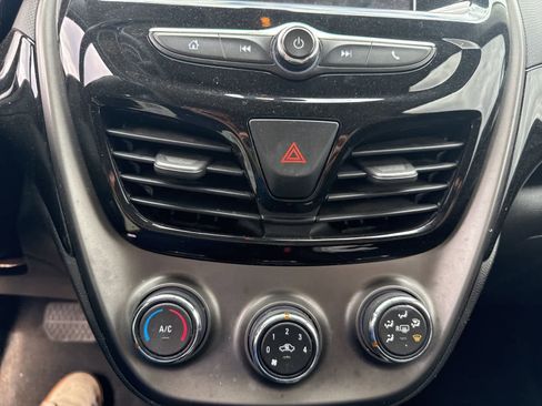 Used 2021 Chevrolet Spark LT image 22