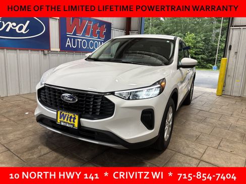 Used 2023 Ford Escape Active w/ Tech Pack #2 AWD/4WD image 3