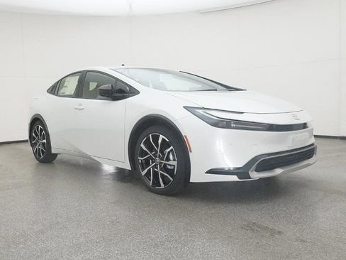 New 2026 Toyota Prius Plug-In Hybrid image 32