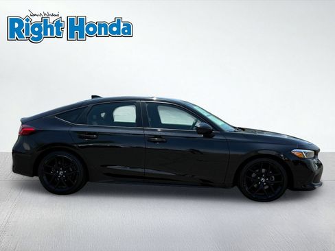 Used 2024 Honda Civic Sport image 9