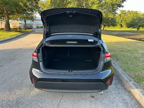 Used 2026 Toyota Corolla LE image 10