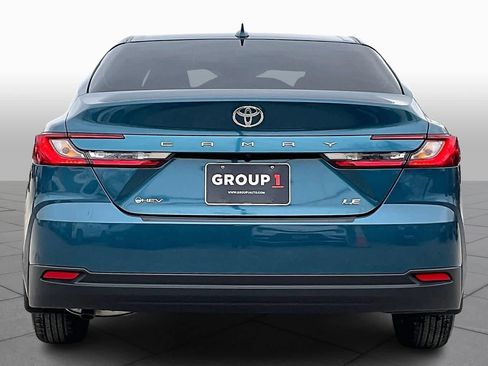 Used 2026 Toyota Camry LE image 5