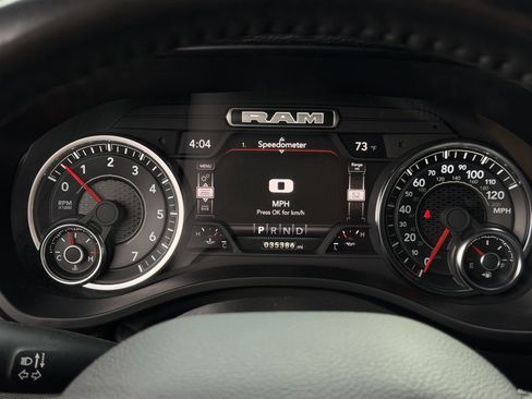 Used 2023 RAM 1500 Laramie AWD/4WD image 13