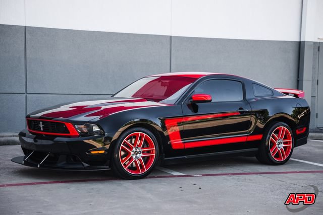 Used 2012 Ford Mustang Boss 302 RWD image 4