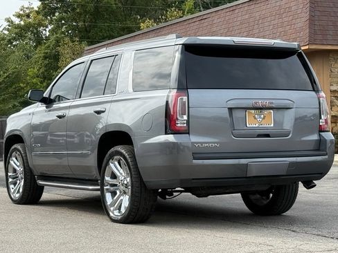 Used 2018 GMC Yukon SLT w/ Premium Edition AWD/4WD image 3