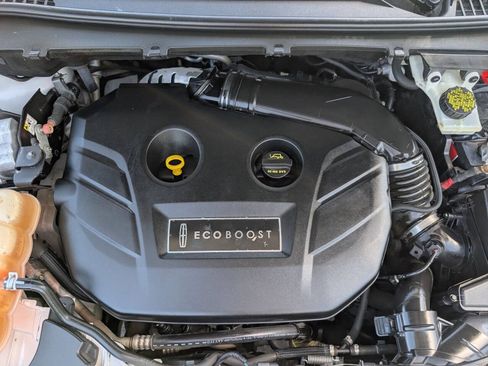 Used 2015 Lincoln MKC FWD image 20