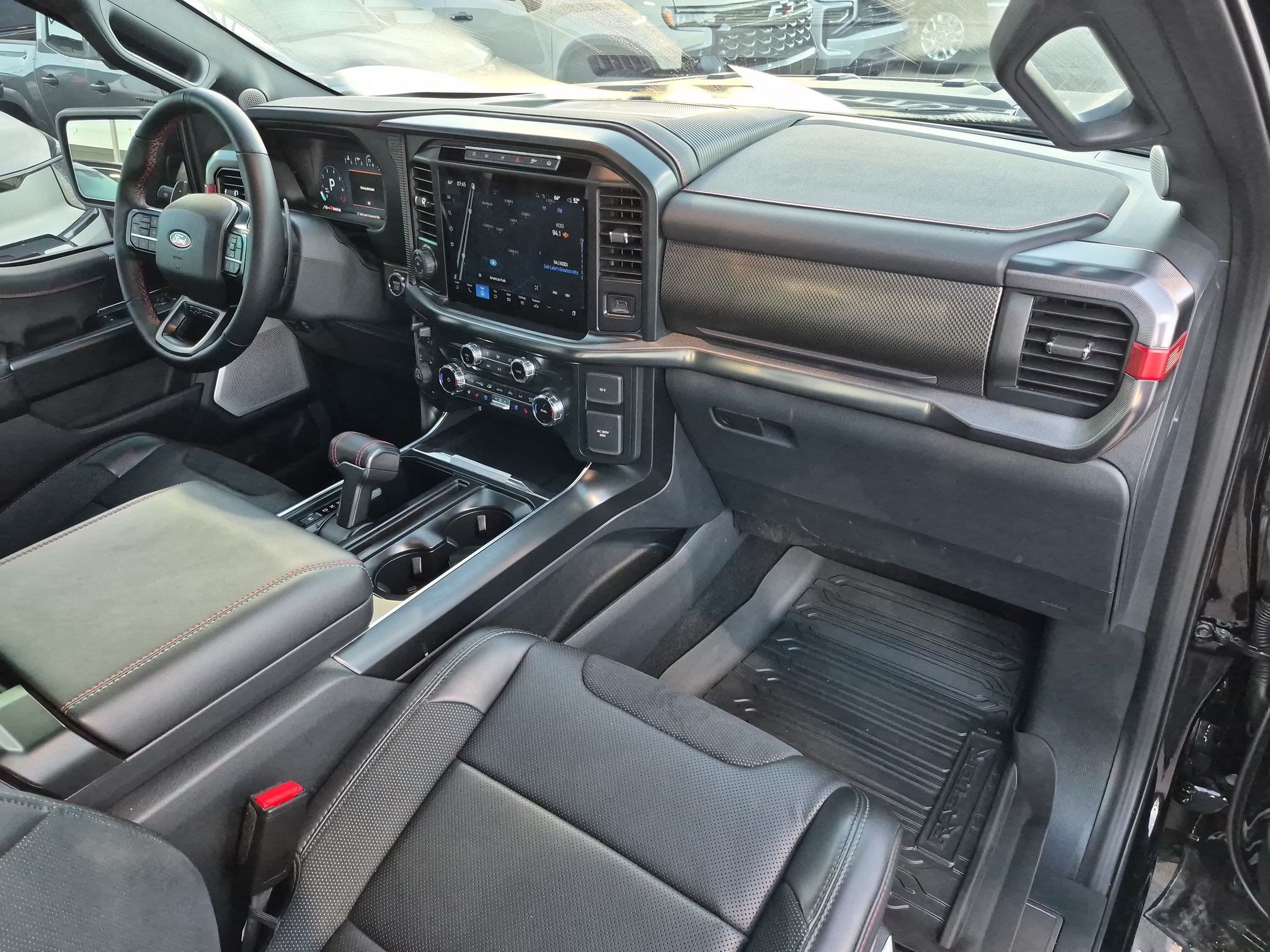Used 2026 Ford F150 Raptor AWD/4WD image 33
