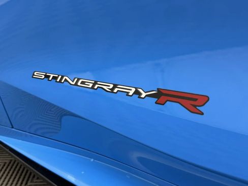 Used 2023 Chevrolet Corvette Stingray Coupe RWD image 13