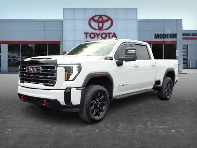 Used 2025 GMC Sierra 2500 AT4