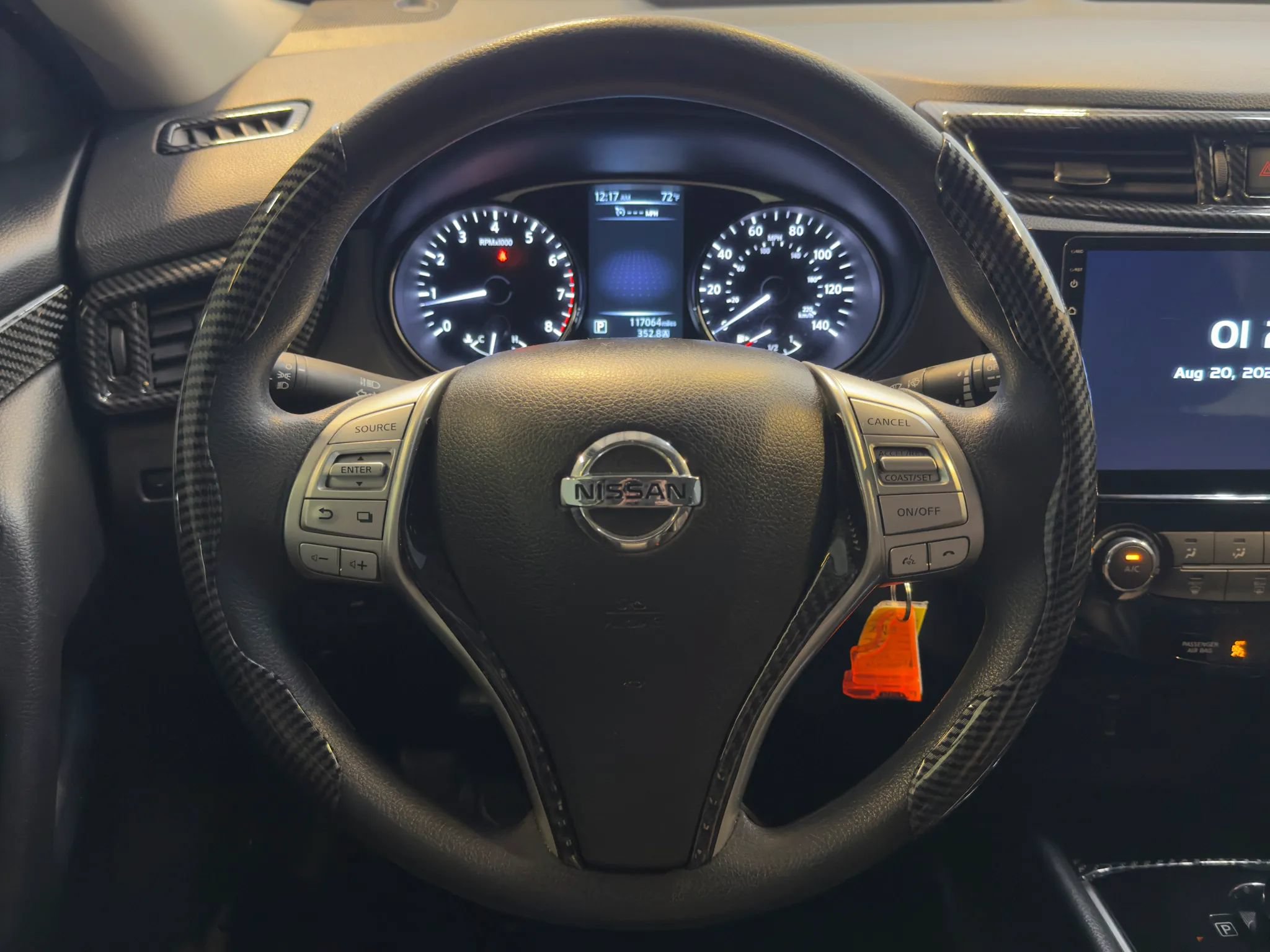 Used 2015 Nissan Rogue S AWD/4WD image 13