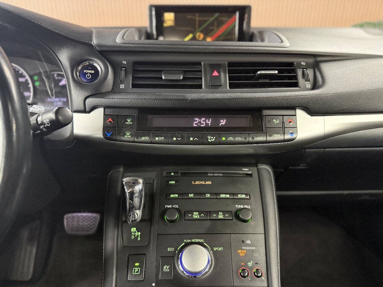 Used 2012 Lexus CT 200h Premium w/ Leather Pkg FWD image 6