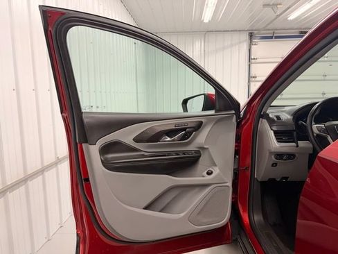 Used 2022 GMC Terrain SLT FWD image 14