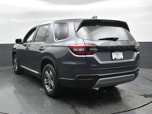 Used 2025 Honda Pilot EX-L image 8