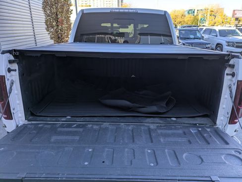 Used 2018 Ford F150 Raptor w/ Equipment Group 802A Luxury image 33