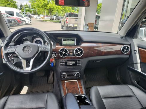 Used 2014 Mercedes-Benz GLK 350 4MATIC image 6