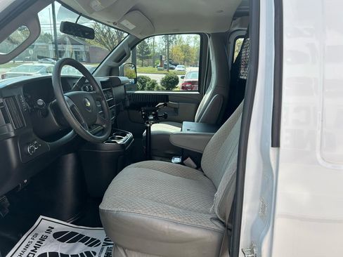 Used 2017 Chevrolet Express 2500 w/ Cold Climate Package image 10