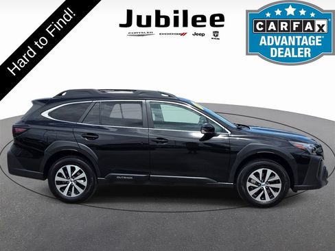 Used 2023 Subaru Outback Premium AWD/4WD image 32