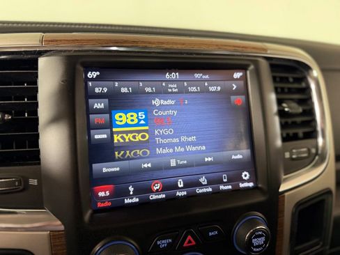 Used 2018 RAM 3500 Laramie AWD/4WD image 17