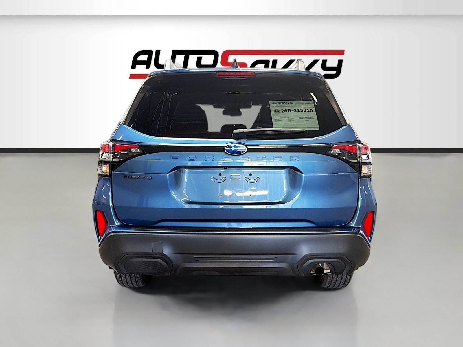 Used 2025 Subaru Forester Premium AWD/4WD image 6