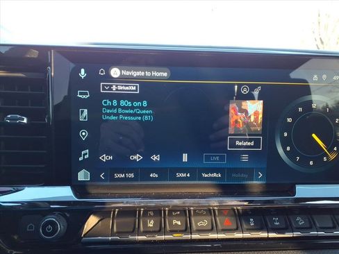 Used 2025 Chevrolet Silverado 2500 ZR2 w/ Technology Package image 22